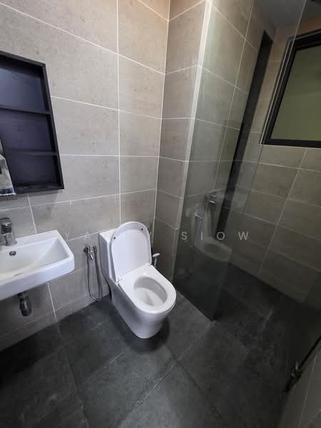 Condominium for Rent at The Valley Residences @ SkySierra - Yanny Siow - Bathroom - PropertyGuru.com.my