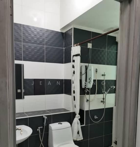 Servis Apartment untuk Dijual di The Sky Executive Suites - Jean Wong - PropertyGuru.com.my