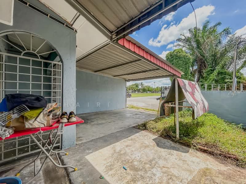 1-storey Terraced House for Sale in Pekan Kapar (Kapar) - Hairi Halim - PropertyGuru.com.my