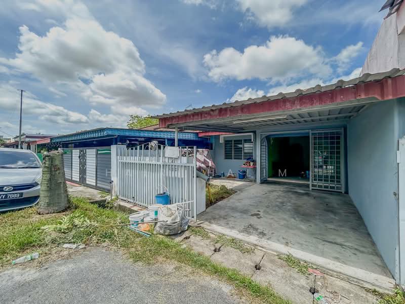 1-storey Terraced House for Sale in Pekan Kapar (Kapar) - Hairi Halim - PropertyGuru.com.my