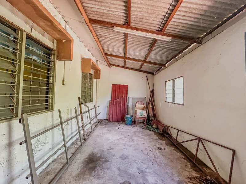 1-storey Terraced House for Sale in Pekan Kapar (Kapar) - Hairi Halim - PropertyGuru.com.my