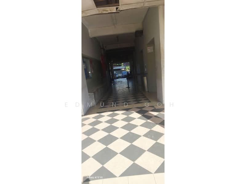 Rumah Flat untuk Dijual di Vista Damansara - Edmund Goh - Corridor - PropertyGuru.com.my
