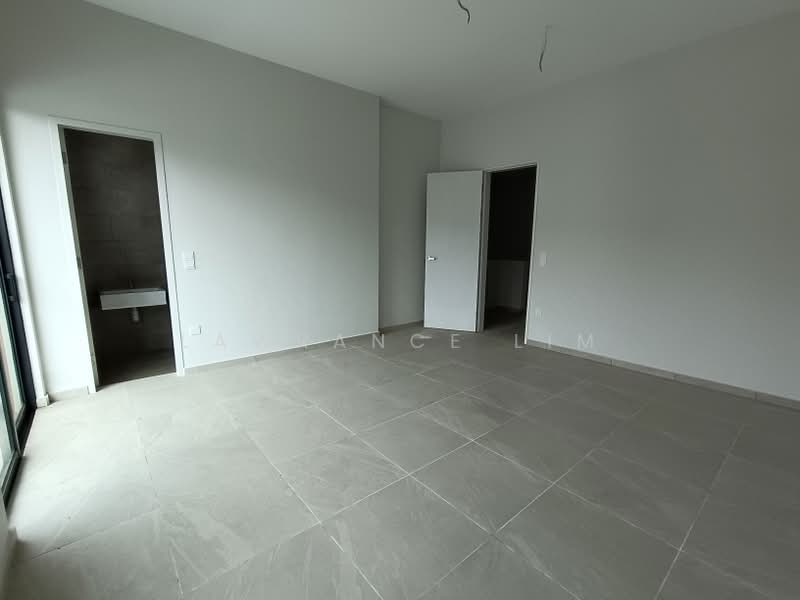 2-storey Terraced House for Sale in Ayer Molek (Melaka) - Lawrance Lim - PropertyGuru.com.my