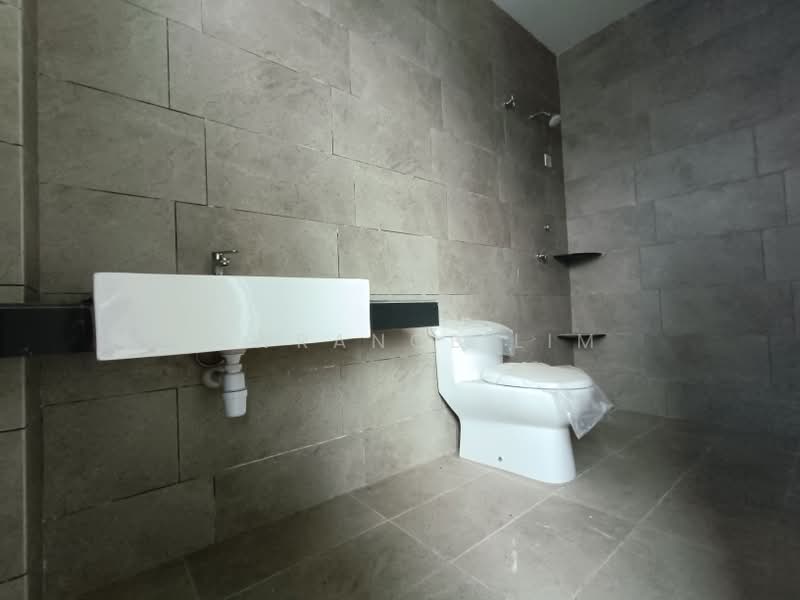 2-storey Terraced House for Sale in Ayer Molek (Melaka) - Lawrance Lim - PropertyGuru.com.my