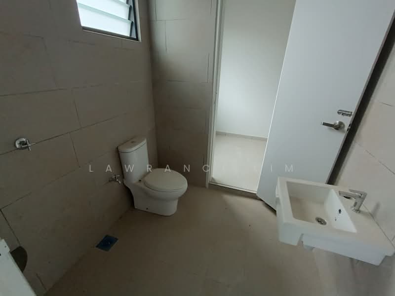 2-storey Terraced House for Sale in Ayer Molek (Melaka) - Lawrance Lim - PropertyGuru.com.my