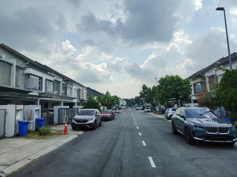 2-storey Terraced House for Sale in Kemuning Utama (Shah Alam) - Janie Lee - Outside View - PropertyGuru.com.my