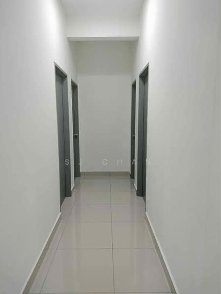 Kediaman Servis untuk Disewa di Meridin Bayvue Serviced Apartment - SJ CHAN - Corridor - PropertyGuru.com.my
