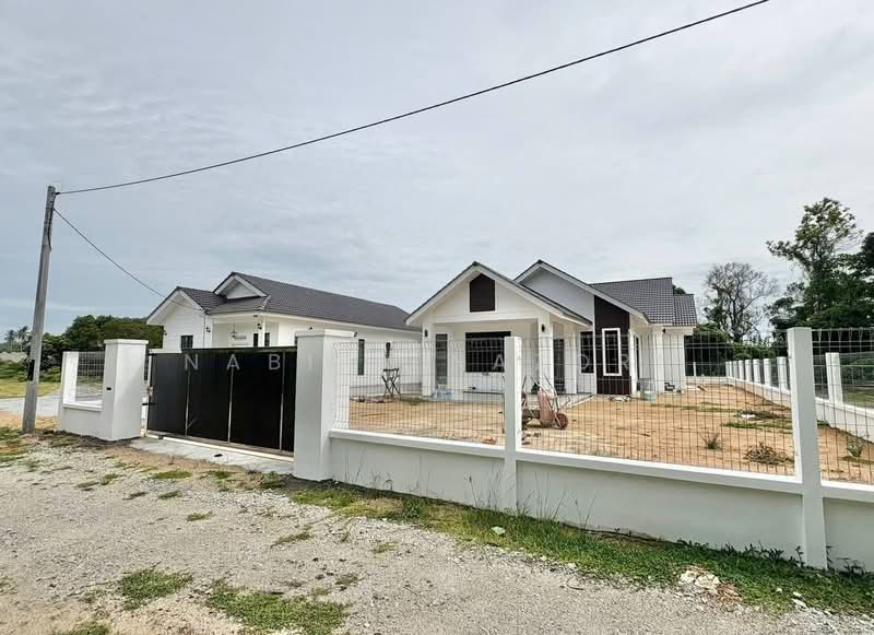 Rumah Banglo untuk Dijual di Ketereh (Kelantan) - Nabila Nazori - Exterior - PropertyGuru.com.my
