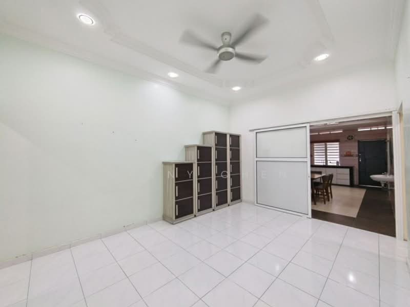 Rumah Teres 1 Tingkat untuk Disewa di New Pasir Puteh (Ipoh) - PENNY CHEN - Living Room - PropertyGuru.com.my
