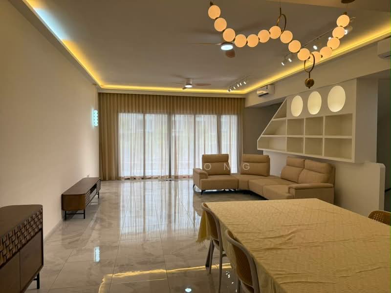 2.5-storey Terraced House for Rent in Taman Bukit Serdang (Seri Kembangan) - Mk Wong - Living Room - PropertyGuru.com.my