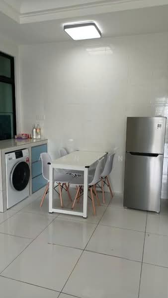 Service Residence for Sale at The Platino Serviced Apartment - Alan Lin - Kitchen - PropertyGuru.com.my