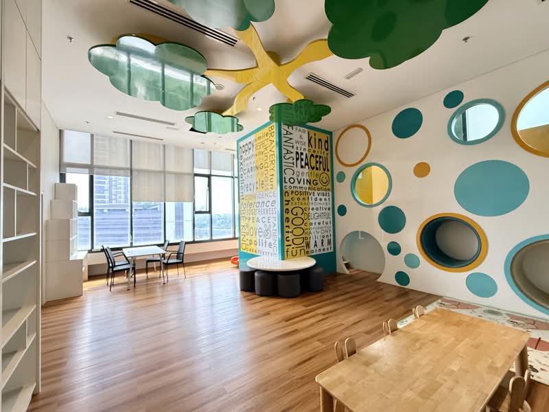 Service Residence for Sale at Arnica @ Tropicana Gardens - Sie Yuen Li - Interior - PropertyGuru.com.my