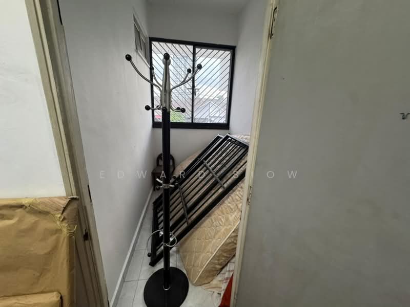 2-storey Terraced House for Rent in Taman Molek (Johor Bahru) - Edward Siow - Interior - PropertyGuru.com.my