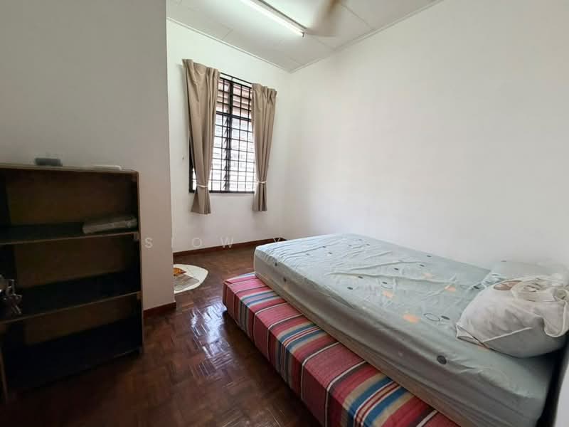2-storey Terraced House for Sale in Taman Megah Ria (Masai) - Siow Yan Er - Bedroom - PropertyGuru.com.my