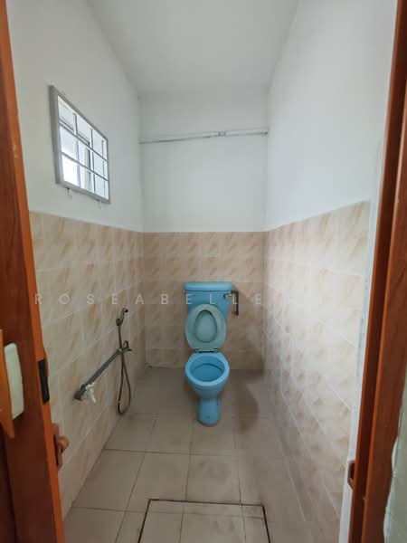 2-storey Terraced House for Sale in Taman Tasik Semenyih (Semenyih) - Roseabelle Low - Bathroom - PropertyGuru.com.my