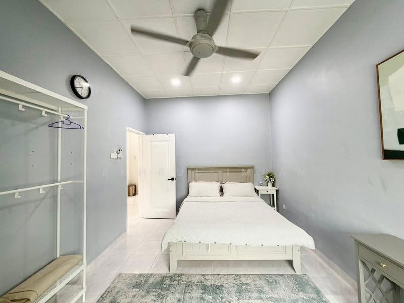 2-storey Terraced House for Sale in Taman Mutiara Rini (Skudai) - Fakhrul Imlan - Bedroom - PropertyGuru.com.my