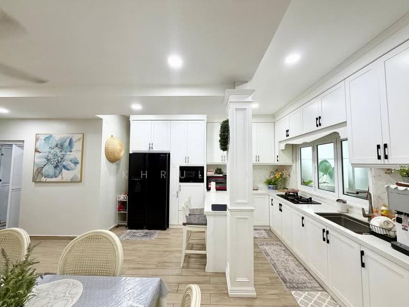 2-storey Terraced House for Sale in Taman Mutiara Rini (Skudai) - Fakhrul Imlan - Kitchen - PropertyGuru.com.my