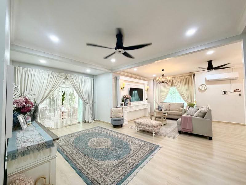 2-storey Terraced House for Sale in Taman Mutiara Rini (Skudai) - Fakhrul Imlan - Living Room - PropertyGuru.com.my