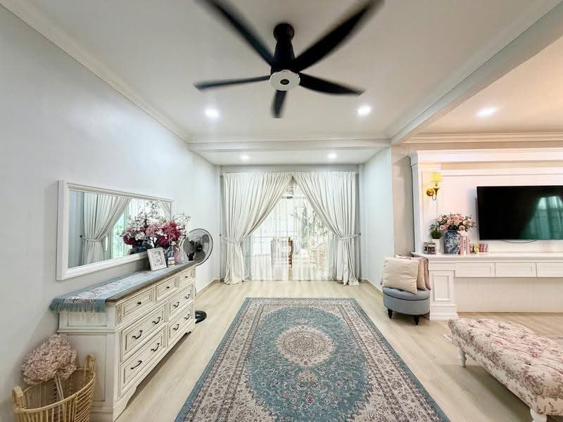 2-storey Terraced House for Sale in Taman Mutiara Rini (Skudai) - Fakhrul Imlan - Living Room - PropertyGuru.com.my