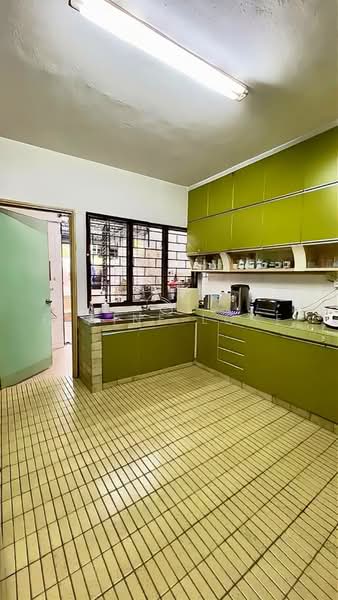 2-storey Terraced House for Sale in Bangsar Baru (Bangsar) - Elaine Loke - Kitchen - PropertyGuru.com.my