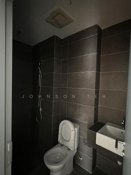 Condominium for Sale at Triuni Residences - Johnson Teh - Bathroom - PropertyGuru.com.my
