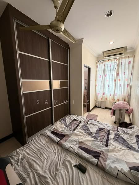 Rumah Teres 2.5-Tingkat untuk Dijual di Taman Sutera (Perai) - Sammi SC - Bedroom - PropertyGuru.com.my