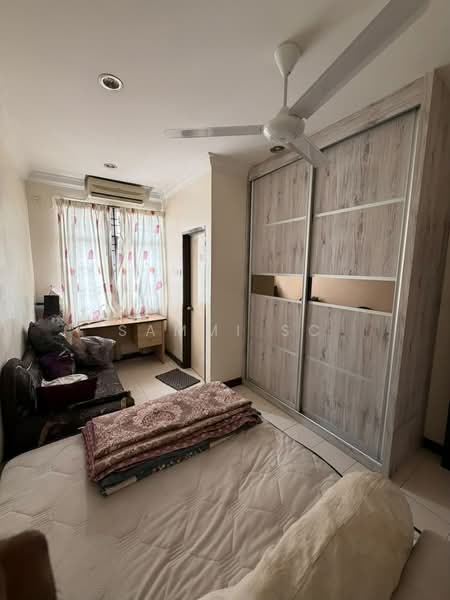 Rumah Teres 2.5-Tingkat untuk Dijual di Taman Sutera (Perai) - Sammi SC - Bedroom - PropertyGuru.com.my