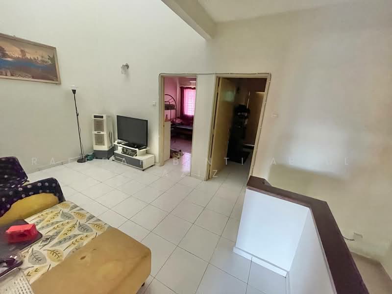 Terraced House for Sale in Shah Alam (Selangor) - Rafedah Binti Abdul Aziz - Living Room - PropertyGuru.com.my