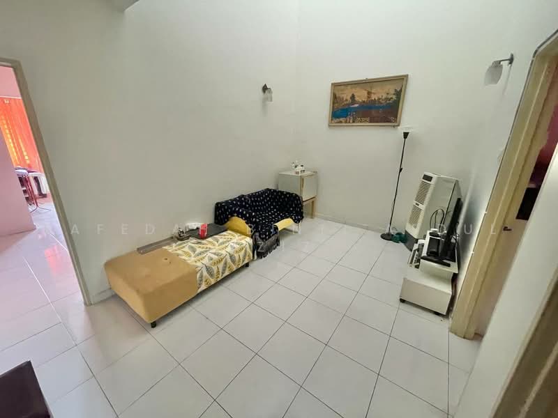 Terraced House for Sale in Shah Alam (Selangor) - Rafedah Binti Abdul Aziz - Living Room - PropertyGuru.com.my