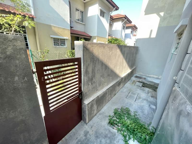 Terraced House for Sale in Shah Alam (Selangor) - Rafedah Binti Abdul Aziz - Exterior - PropertyGuru.com.my