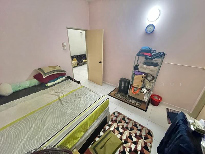 Terraced House for Sale in Shah Alam (Selangor) - Rafedah Binti Abdul Aziz - Bedroom - PropertyGuru.com.my
