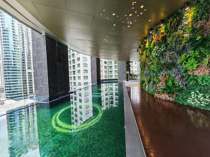 Kediaman Servis untuk Dijual di Orion Residence Bukit Bintang - Mr Wan - Pool - PropertyGuru.com.my