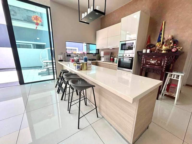Bungalow House untuk Dijual di Masai (Johor) - Sheng Long - Kitchen - PropertyGuru.com.my