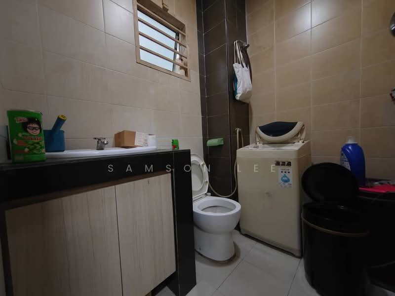 Rumah Teres 3-Tingkat untuk Dijual di Taman Sri Putra Mas (Sungai Buloh) - Samson Lee - Bathroom - PropertyGuru.com.my