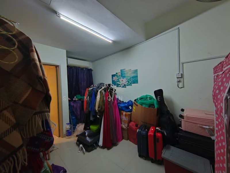 Rumah Teres 3-Tingkat untuk Dijual di Taman Sri Putra Mas (Sungai Buloh) - Samson Lee - Interior - PropertyGuru.com.my
