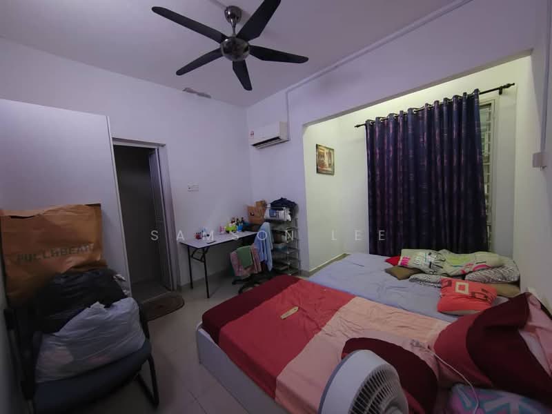Rumah Teres 3-Tingkat untuk Dijual di Taman Sri Putra Mas (Sungai Buloh) - Samson Lee - Bedroom - PropertyGuru.com.my