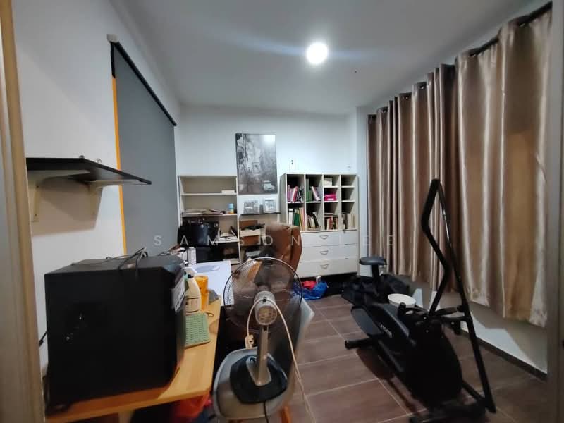 Rumah Teres 3-Tingkat untuk Dijual di Taman Sri Putra Mas (Sungai Buloh) - Samson Lee - Study - PropertyGuru.com.my