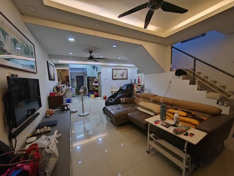 Rumah Teres 3-Tingkat untuk Dijual di Taman Sri Putra Mas (Sungai Buloh) - Samson Lee - Living Room - PropertyGuru.com.my