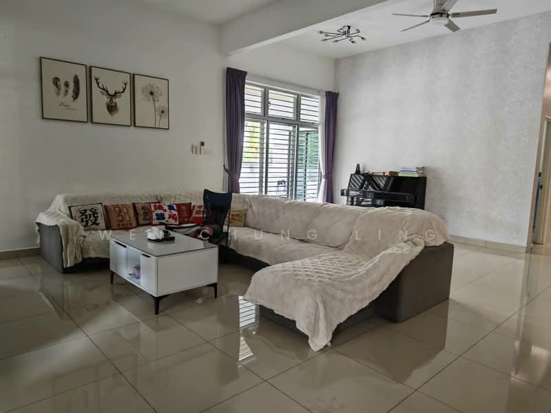 Semi-Detached House for Sale in Johor Bahru (Johor) - Wen Chung Ling - Living Room - PropertyGuru.com.my
