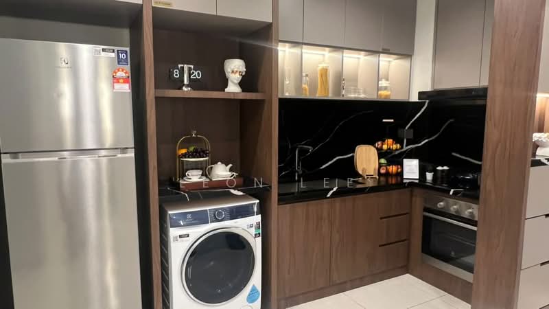 Kediaman Servis untuk Dijual di Times Square 2 - Leon Lee - Kitchen - PropertyGuru.com.my