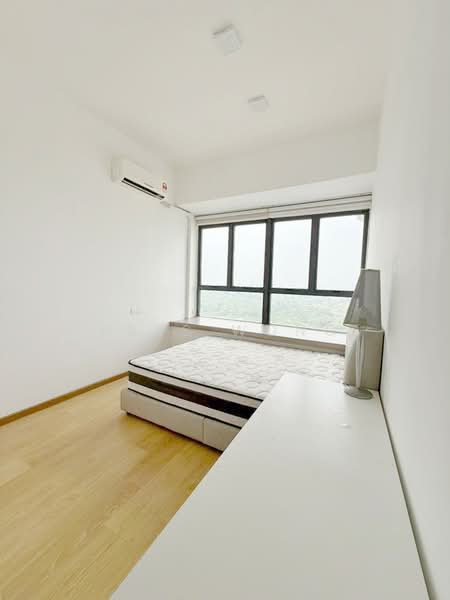 Kondominium untuk Dijual di Bay Point @ Country Garden Danga Bay - Bess Wong - PropertyGuru.com.my
