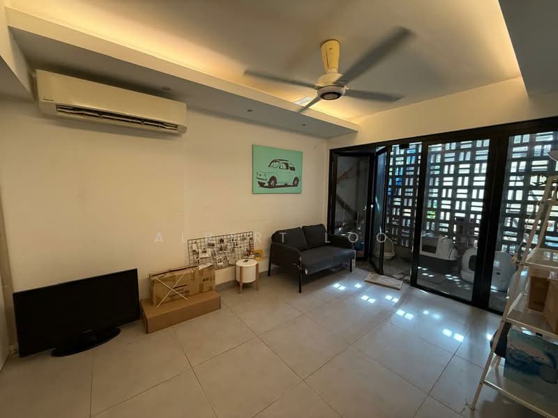 Townhouse for Sale in Taman Sri Hartamas (Sri Hartamas) - Albert Loo - Living Room - PropertyGuru.com.my