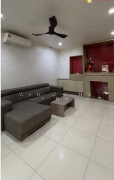 Rumah Teres untuk Disewa di Taman Pulai Jaya (Kulai) - Wen Chung Ling - Living Room - PropertyGuru.com.my