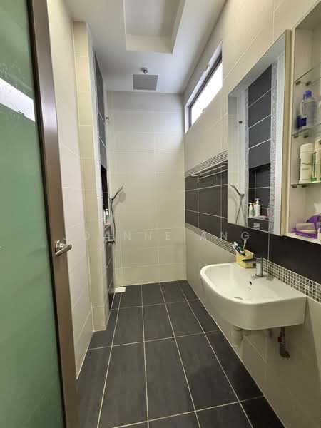 Rumah Kluster untuk Dijual di Taman Sutera Utama (Skudai) - Joanne Ang - PropertyGuru.com.my