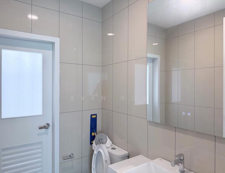 Condominium for Rent at Mezzo - Even Goh - Common Bathroom - PropertyGuru.com.my