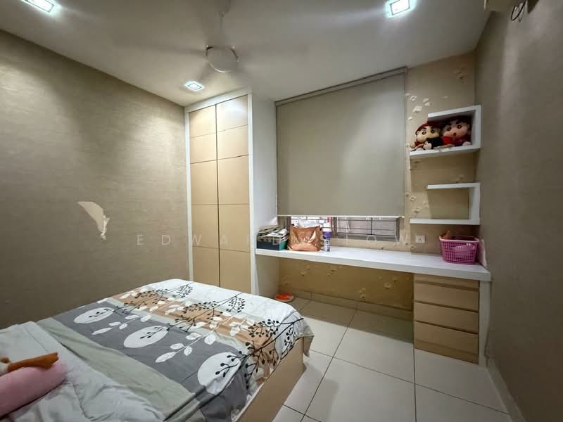 Cluster House for Rent in Taman Gaya (Ulu Tiram) - Edward Siow - Bedroom - PropertyGuru.com.my