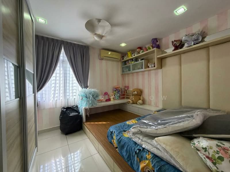Cluster House for Rent in Taman Gaya (Ulu Tiram) - Edward Siow - Bedroom - PropertyGuru.com.my