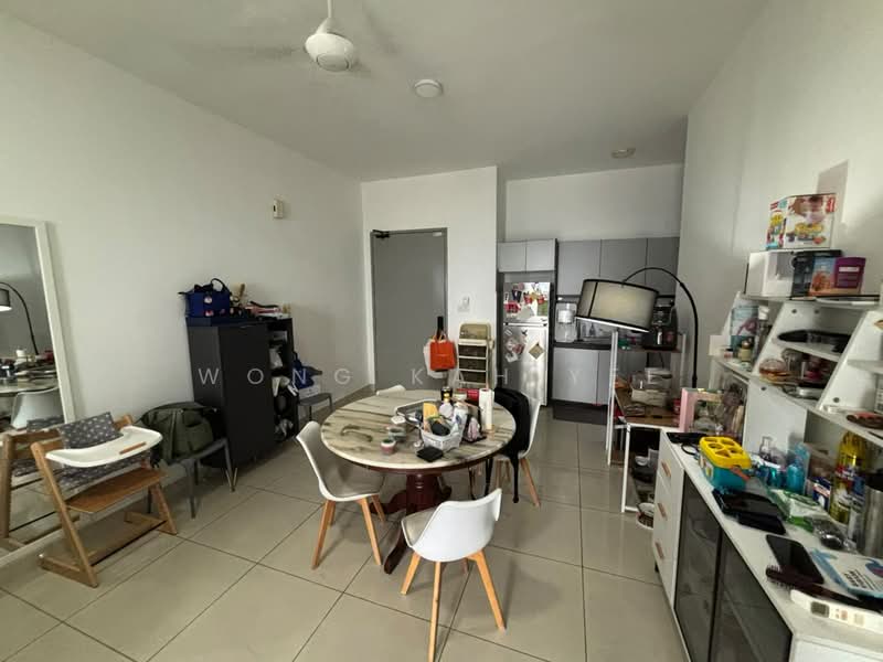 Servis Apartment untuk Disewa di You Vista @ You City - Wong Kah Yee - Dining Room - PropertyGuru.com.my