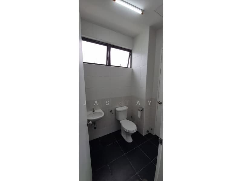 Terraced House for Sale in Kota Masai (Pasir Gudang) - Jas Tay - Bathroom - PropertyGuru.com.my
