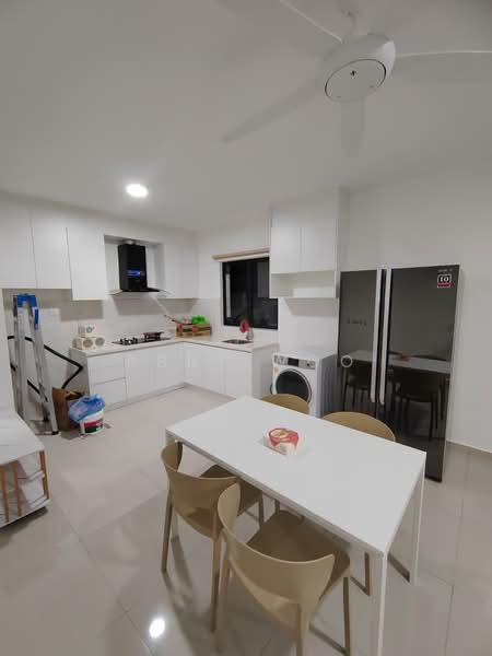 Service Residence for Rent at Duduk Se.Ruang @ Eco Sanctuary - Abby Woo - Kitchen - PropertyGuru.com.my